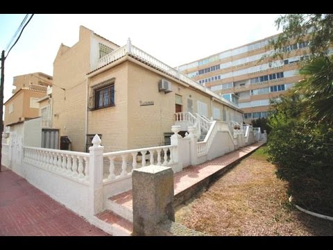La Mata - 3 Bedrooms End of Terrace Villa close to Beach - (© White Villas In Spain)