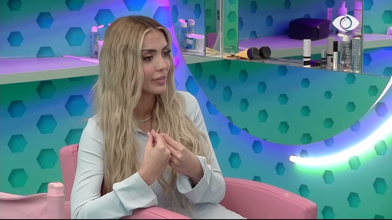 “Me mua nuk qëndron njeri”/ Vijon diskutimi mes Brikenës dhe Mateos: Këtu brenda përveç teje…