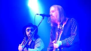 Mudcrutch - I Forgive It All (Atlanta 06.02.16) HD