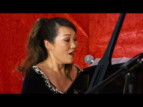 Morimoto Sisters - Ave María (G. Caccini) - Takeo Hall Sessions