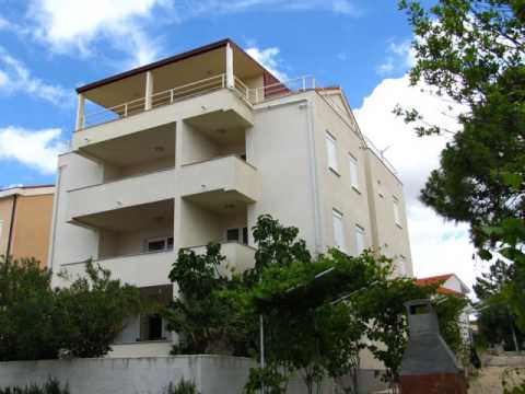 Apartment Zvonko - Novalja - Croatia