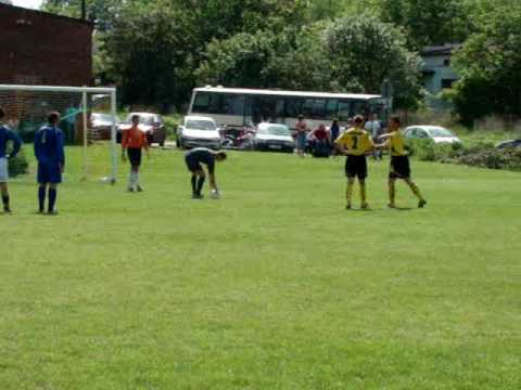 Huragan Swędów - Fenix Wągry skrót meczu.wmv