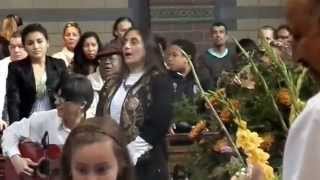 Margarita Catalina Holguin Señor de los Milagros 2014