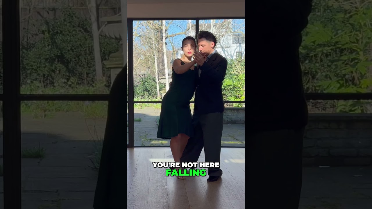 Tango Pivot Technique: Side Step & Embrace #tango #dancing #argentinetango