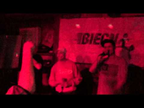 Kiu Fiu/Pepperonix/Azet-Ten rap znowu tu jest(Live Nowa Sól Kaflowy MusicCafe 21.03.2014)