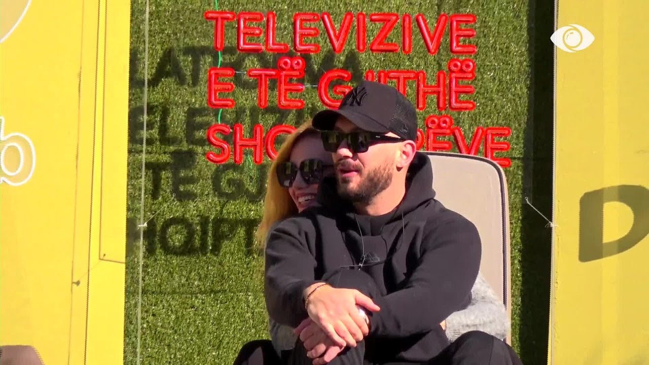 “Sa gjëra do të të mësoj unë ty”/ Heidi dhe Romeo bisedojnë të përqafuar