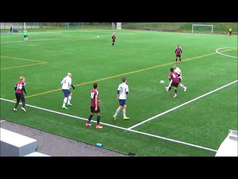 Miesten 3-divisioonan jalkapallo-ottelu HyPS - Puistolan urheilijat Hyvinkäällä 7.10.2017 (3-1)