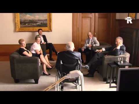 Burgemeester Aboutaleb ontvangt Dirk op stadhuis