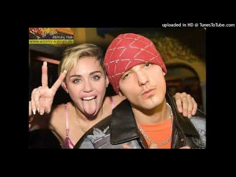 Del Vecchio ft. Moreno - Geb kein F*ck (ExXxel, Sebo66 & Skitekk Diss ) ( prod. by Riza Penjoel )