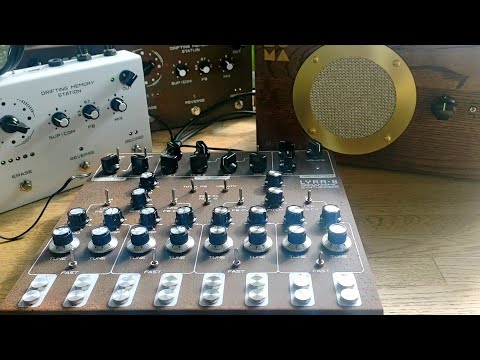 WAVES OF CHAOS - with a SOMA Lyra-8