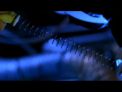 Ich hack ein Loch in unser Raumschiff (MST 3000 deutsch)