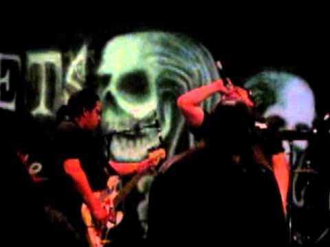 Systems Victims - Coughing Blood (live)