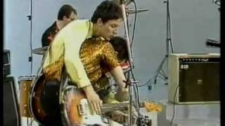 Mental As Anything : Business And Pleasure