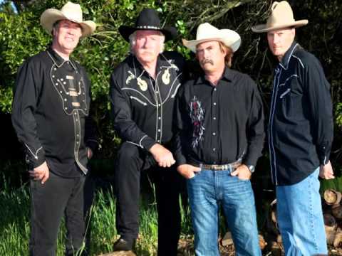 V uličkách města Bakersfield / M. Tučný.