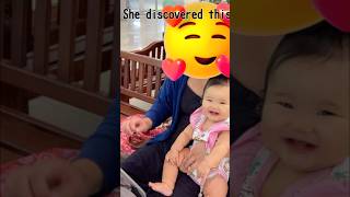 She discovered this... and can't stop😅 #babyshorts #babiesofyoutube #babydevelopment #momlife