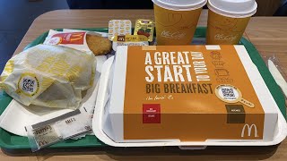 McDonald’s breakfast menu in Japan / Big Breakfast