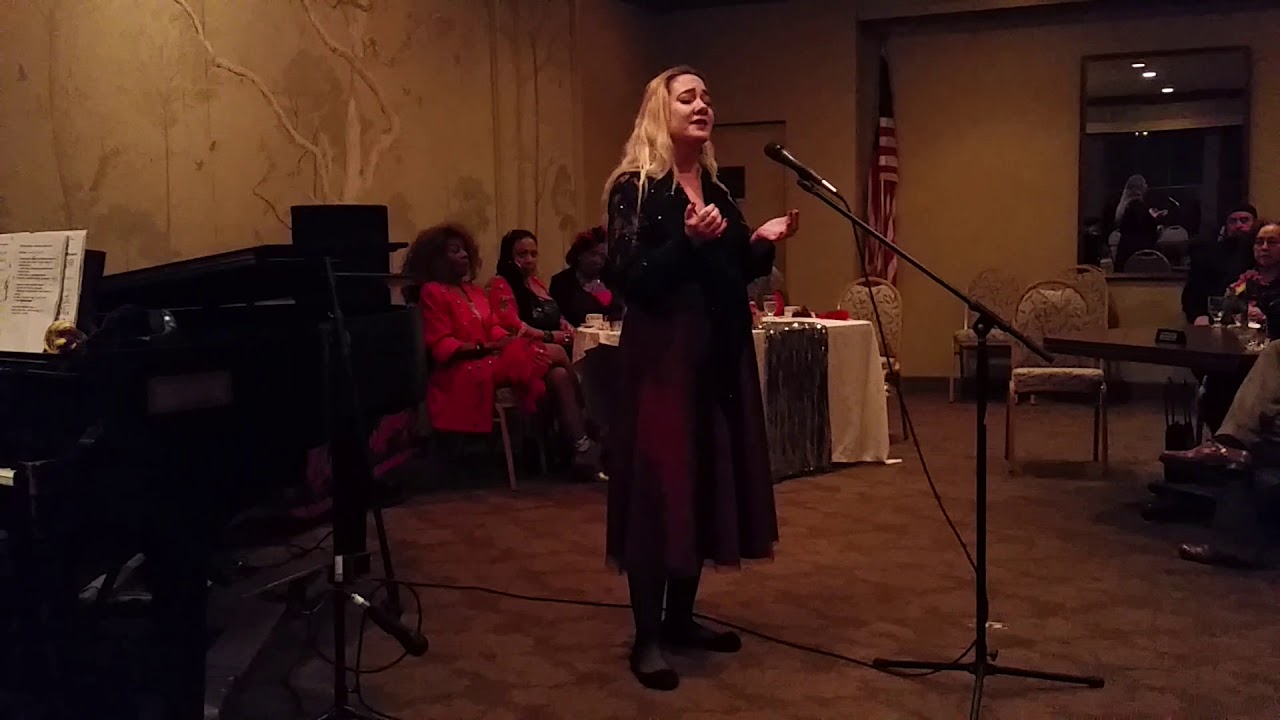 Promotional video thumbnail 2 for Diana Briscoe, Soprano