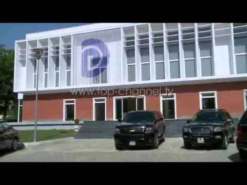 Dekriminalizimi, Lu në selinë e PD - Top Channel Albania - News - Lajme