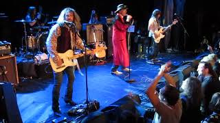 Jason & The Scorchers - White lies/Take me home country roads part I