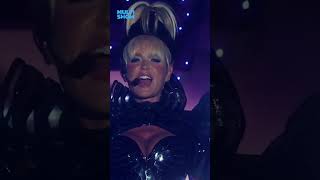 RAINHA! ✨ Xuxa abre show com Lua de Cristal! | Navio Da Xuxa | Música Multishow