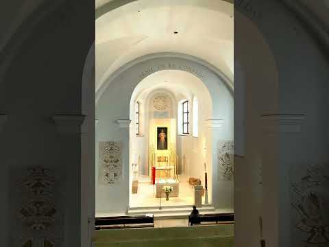 Verkiančia širdimi lenkiuos