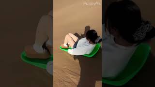 【Funny TikTok】パンチラ?すごいぞ中国  サンドスキー