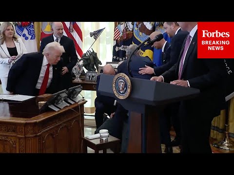 BREAKING NEWS: Oval Office Event Abruptly Ends When Man In Attendance Suffers Medical Emergency