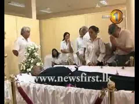 ගයි ද අල්විස් මෙලොව හැරයයි