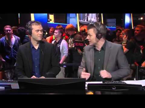 WHY U NO PICK HECARIM  The infamous Hecarim cosplayer trolling     GamesCom MUST SEE