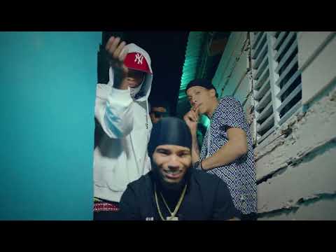 @SwaggerBoyGz x @Goldenzgz — R3N3GA2 FELIZ AÑO NUEVO TIRAERA