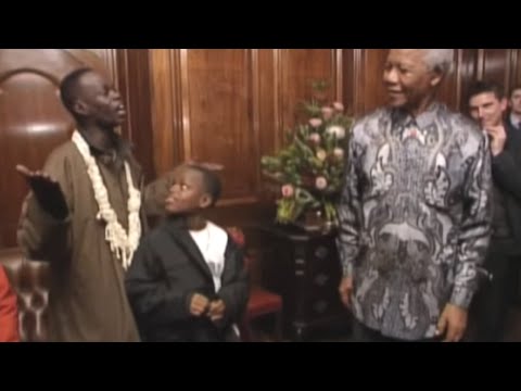 Baaba Maal sings for Nelson Mandela