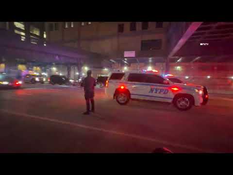 Motorcade Holding MADURO Leaves DEA Offices in Downtown Manhattan 