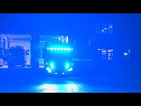 Leeds Second Pump Turnout | West Yorkshire Fire & Rescue Service