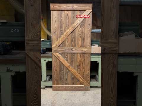 😍Zobacz jak powstały drzwi ze starych desek  #dobrodrew #staredrewno #staredeski #altholz #oldwood