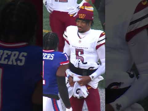 Jayden Daniels and Malik Nabers catch up during the game 😂 #commanders #giants #NFL