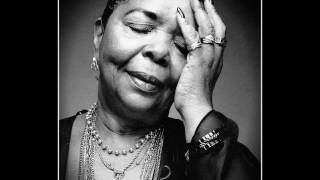 MISS PERFUMADO  - CESARIA EVORA..*