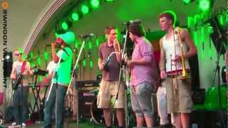 IYA KNEEL - DELIVER I (Reggae Garden Fest 2012)