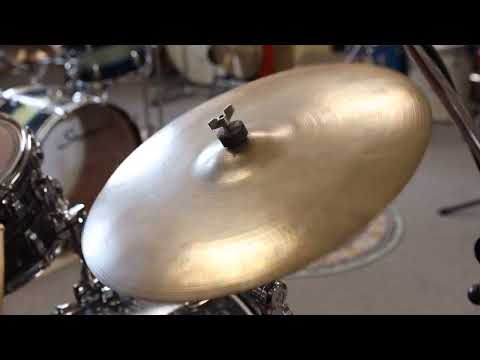 1980s A Zildjian & Cie 20" Medium Ride Cymbal 2216g image 5