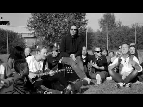 Mange Hellberg - Mot Alla Mods (Opluggad)