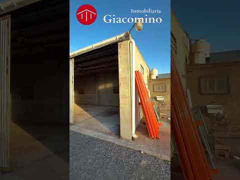 Inmobiliaria Giacomino vende importante lote sobre el acceso de Carlos Tejedor!! Lugar estrategico!!