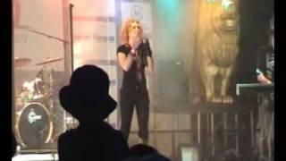 ROGUE TRADERS  &quot;In Love Again&quot;  Live @ Skyshow, Adelaide, 18 February 2006.