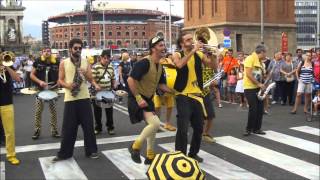 Always Drinking Marching Band - Smells Like Teen Spirit (Barcelona, Festes De La Mercè, 23/09/2012)