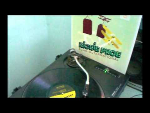 Richie Phoe - First Class Mi Run Feat. Dangerman --- From 