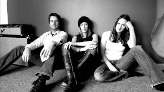 The Waifs - Day Dreamer