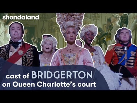 afbeelding Bridgerton Cast Talks Queen Charlotte's Court | Shondaland