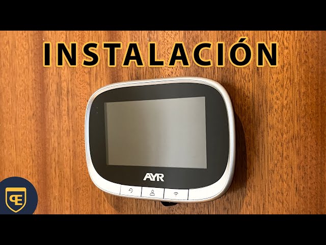 Vídeo relacionado con AYR Mirilla Digital de Puerta con Gran Pantalla a Color de 4,3". Cámara con Infrarrojos y visión Nocturna, PIR; detección de Movimiento. Batería Recargable. Modelo 764.