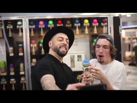 King Dama - Dave Mateo & Wyatt  Bray - Plaza Romania (17 decembrie 2017)