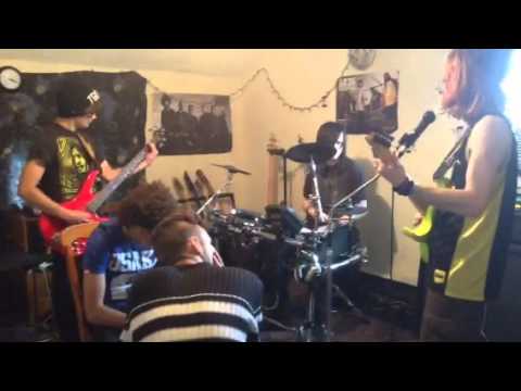 Horrifically Me: I'm Not Human (Live Rehearsal 2015)