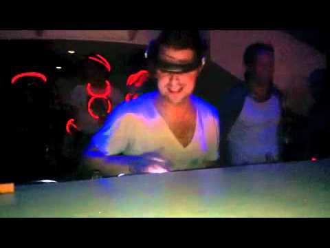 Axwell@LIV June 17th 03- Pressure -Alex Kenji, Starkillers, Nadia.m4v