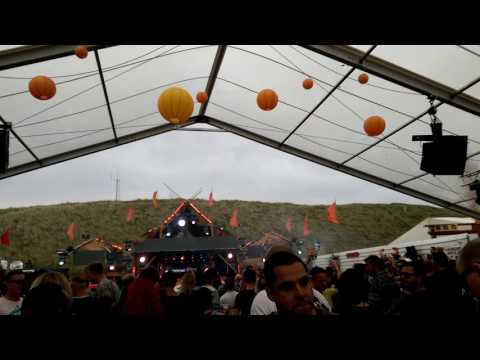 Scott Bond @ Luminosity Beach Festival - Terra Firma - The Adventures Of (Scott Bond remix)